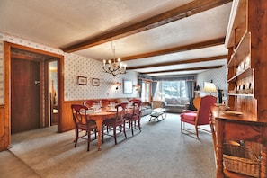 Condo, 3 Bedrooms | Dining