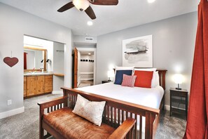Condo, 3 Bedrooms | 3 bedrooms, individually decorated, individually furnished - Town Pointe B101 3 Bedroom Condo by RedAwning (Park City)