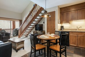 Appartamento, 1 camera da letto | Soggiorno