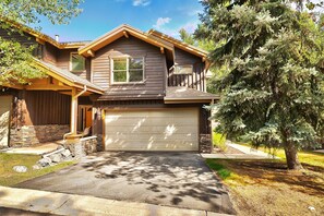 Townhome, 3 Bedrooms | Exterior