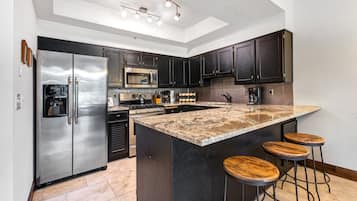 Leilighet, 2 soverom | Eget kjøkken | Kjøleskap, kaffetrakter/tekoker og brødrister