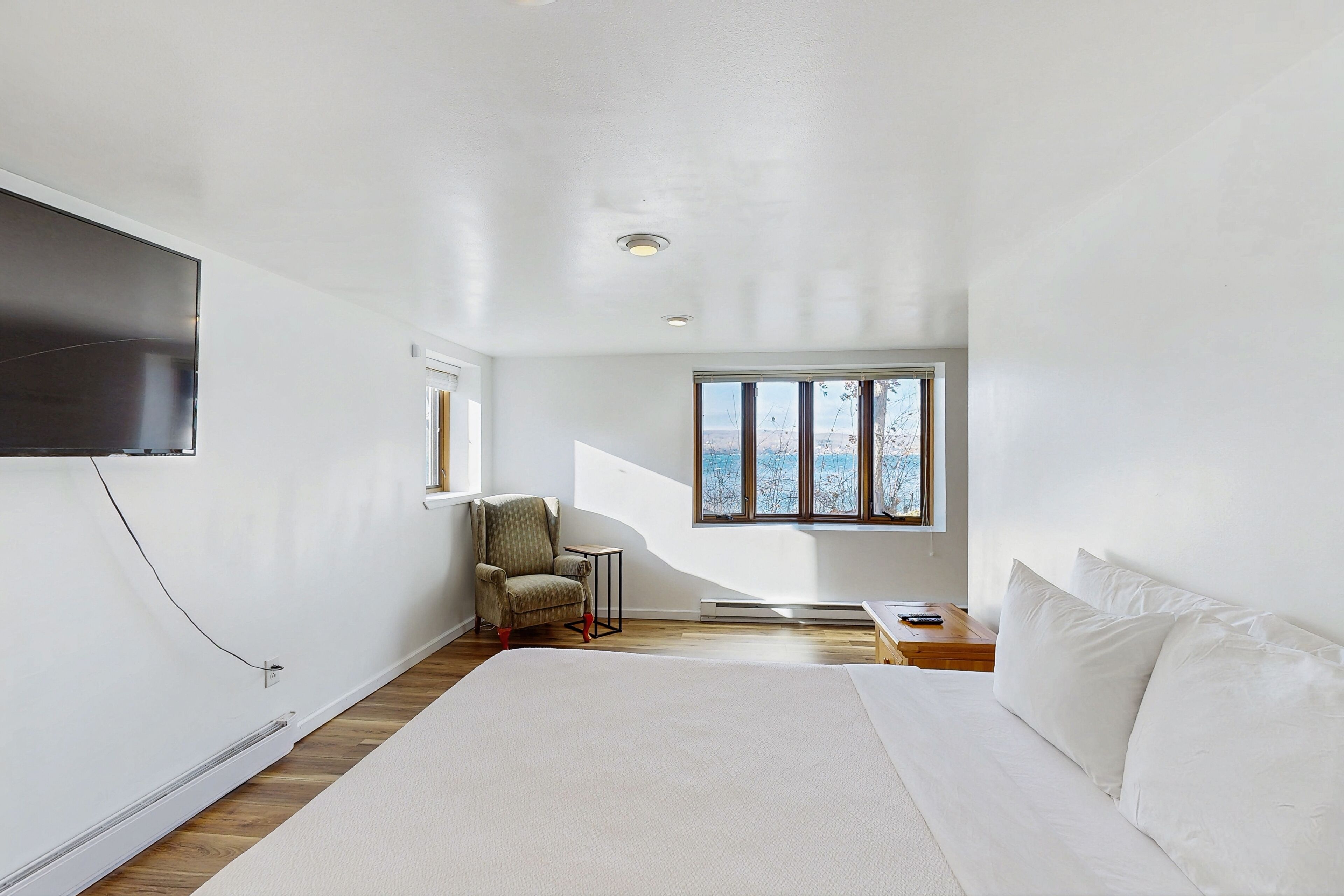 5 bedrooms, Internet, bed sheets