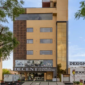 Front of property - Hotel Aradhya  Inn (Udaipur)