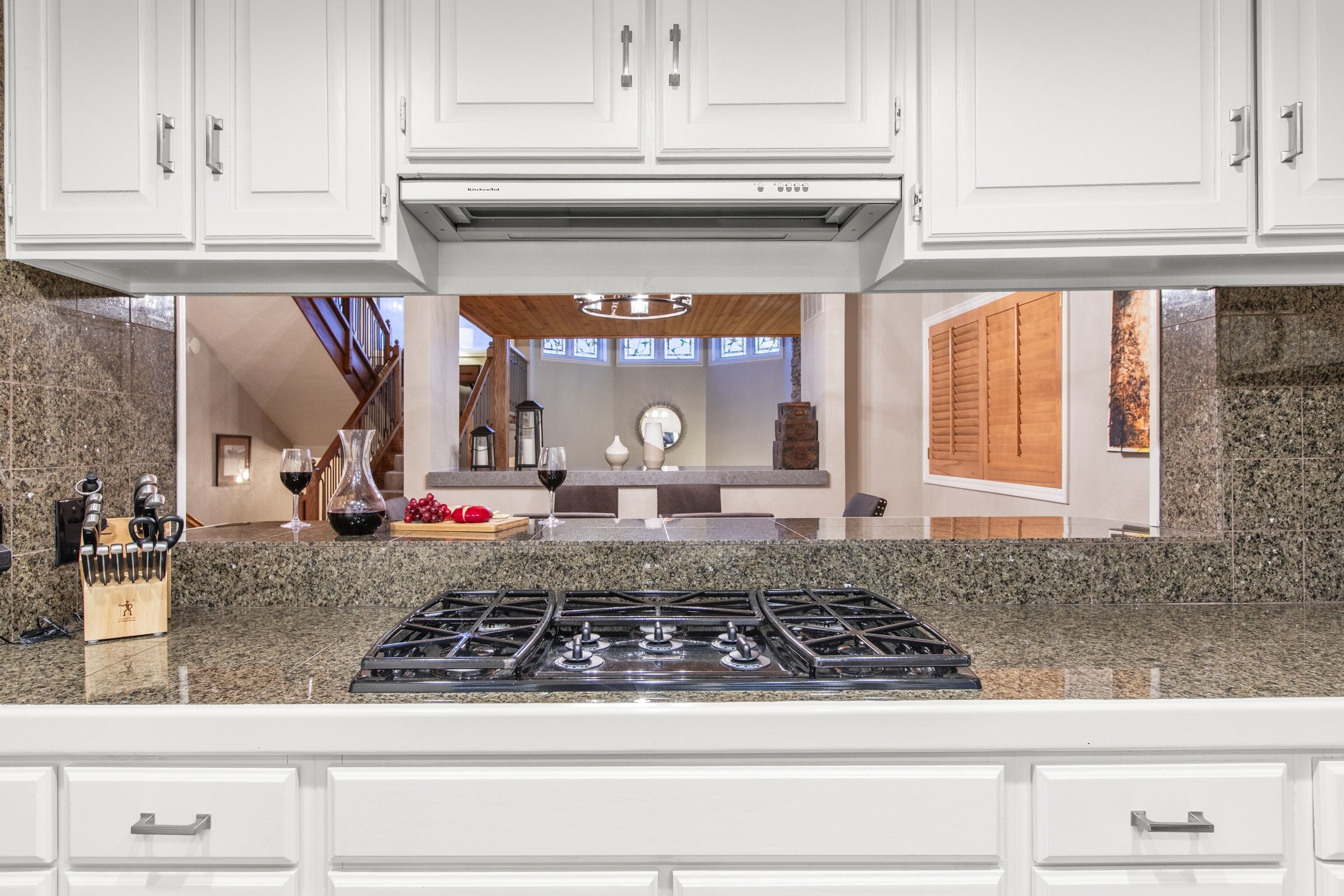 Townhome, 3 Bedrooms | Private kitchen | Fridge, coffee/tea maker, toaster