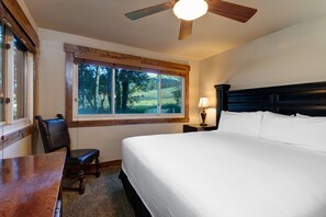 2 bedrooms, iron/ironing board, free WiFi - Snow Flower 109 2 Bedroom Condo by RedAwning (Park City)