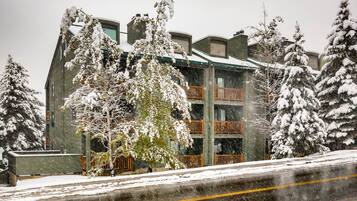 Condo, 1 Bedroom | Exterior