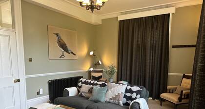 The Beeches -Chatsworth Apartment No 2 - Sleeps 4