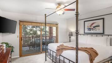 Condo, 3 Bedrooms | 3 bedrooms, individually decorated, individually furnished