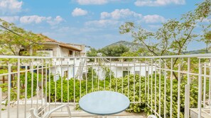 View from room - Akrotopi Apartments (Nafplio)