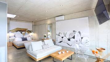Basic Villa | In-room safe, free WiFi, bed sheets