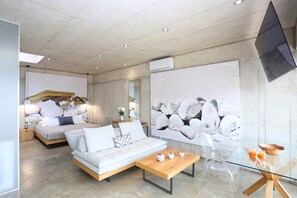 Perushuvila | Tallelokero huoneessa, ilmainen Wi-Fi, vuodevaatteet