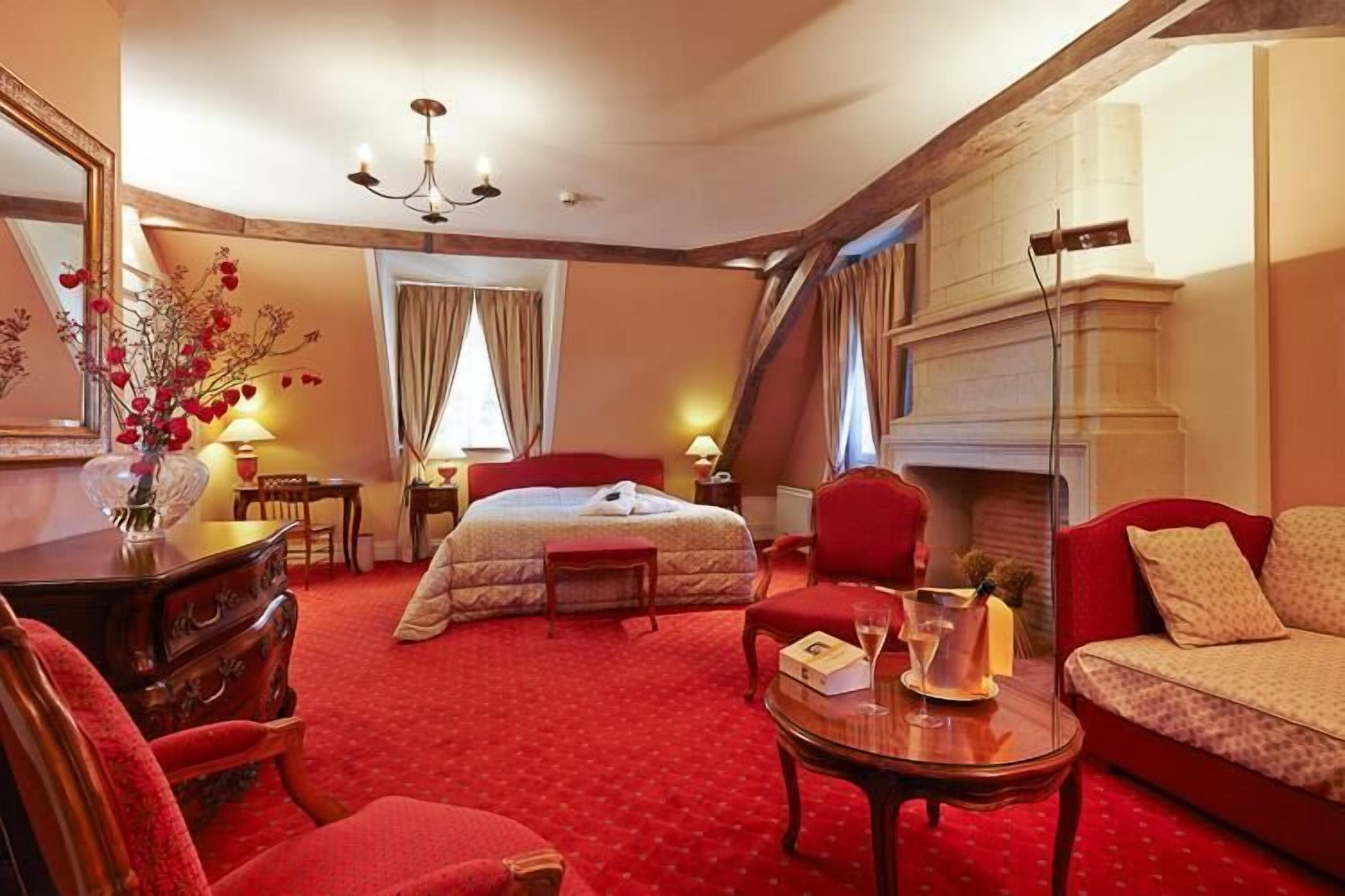 Premium bedding, minibar, in-room safe, individually decorated