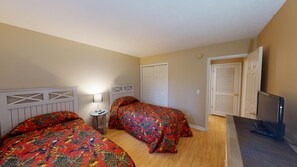 4 bedrooms, Internet, bed sheets