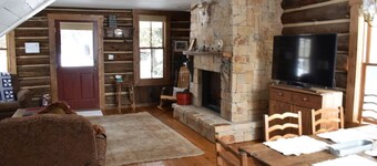 Charming Log Cabin in the Heart of Crested Butte