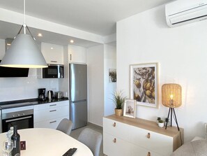 Fridge, microwave, oven, dishwasher