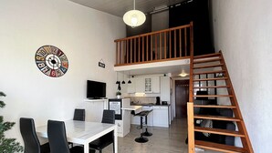 Uklassifisert bilde, 5 av 15, knapp