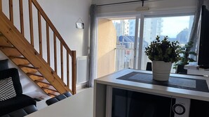 Uklassifisert bilde, 3 av 15, knapp