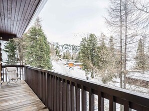 Unclassified image, 3 of 8, button