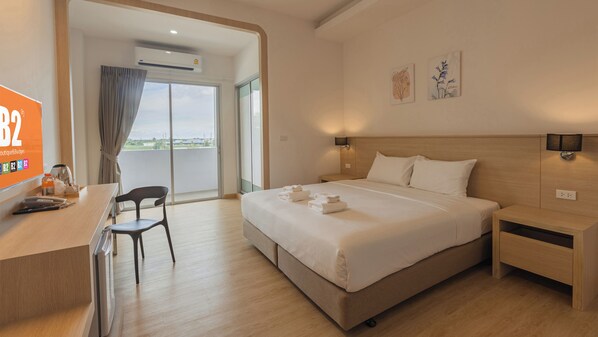 Deluxe Premier Room | Skrivebord, blendingsgardiner, wi-fi (inkludert) og sengetøy