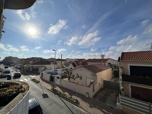 الإطلالة من المنشأة