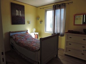 3 bedrooms
