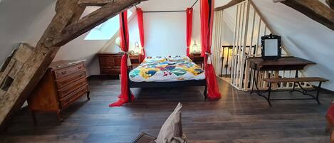 1 bedroom, free WiFi, bed sheets