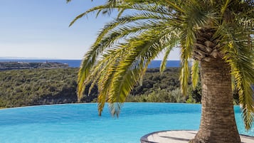 Piscina stagionale all'aperto