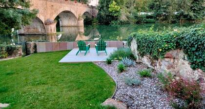 Family Retreat: Heated Pool, Garden, Near Zoo & Le Mans Circuit