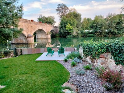 Family Retreat: Heated Pool, Garden, Near Zoo & Le Mans Circuit