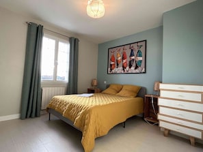 4 bedrooms, free WiFi - Modern house near the beach - Sleeps 8 - Saint-Pierre-d'Oléron (Saint-Pierre-d'Oléron)