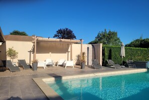 Piscine extérieure, piscine chauffée