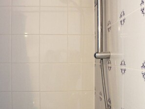 Bathroom - 2-room apartment with pool, 4 ppl, Cap d'Agde (Cap d'Agde)