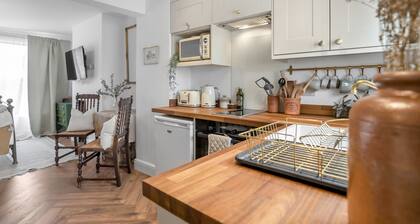 Rustic Studio Near Norwich Cathedral & Elm Hill