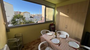 Unclassified image, 4 of 13, button - Bright Studio with Pool, Sleeps 4, Washer, Parking, 200m from Beach (Cap d'Agde)