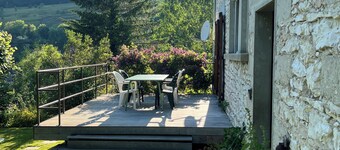 Magnificent renovated stone house -1st floor 70m², 5 pers - terrace - garden