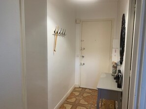 Interior - Bright T2 with Balcony near the Thermal Baths (Balaruc-les-Bains)