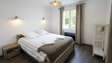 9 chambres, fer et planche Ă repasser, Wi-Fi gratuit, draps fournis