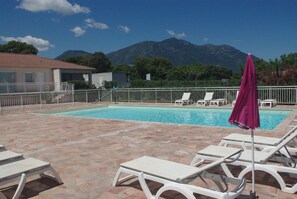 Piscine extérieure, piscine chauffée