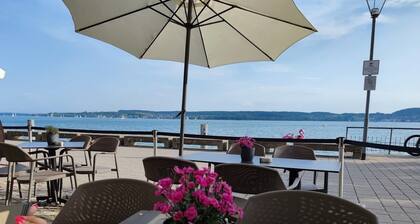 Directly on the Ăberlingen promenade - vacation apartment