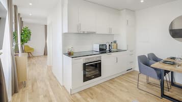 Design Studio 55m2 | 1 bedroom, Egyptian cotton sheets, premium bedding, memory foam beds