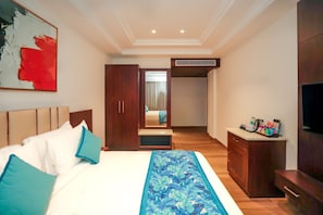 In-room safe, soundproofing, iron/ironing board, free WiFi - Regenta Place Phagwara by Royal Orchid Hotels Limited (Phagwara)