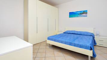 1 soveværelse, sengetøj