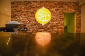 Bar (in der Unterkunft)