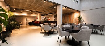 The Amberlyn Suite Hotel