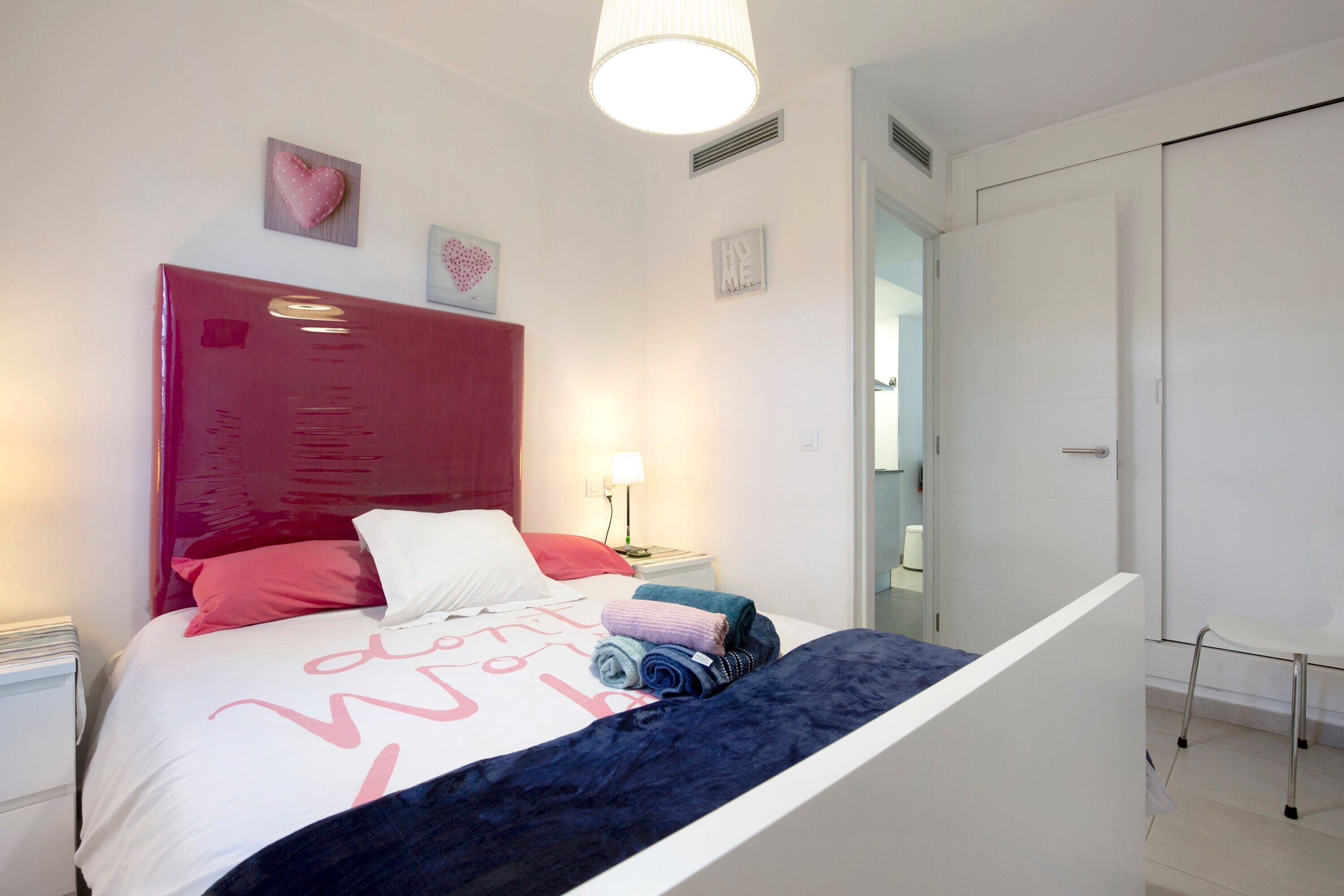 1 bedroom, iron/ironing board, free WiFi, bed sheets