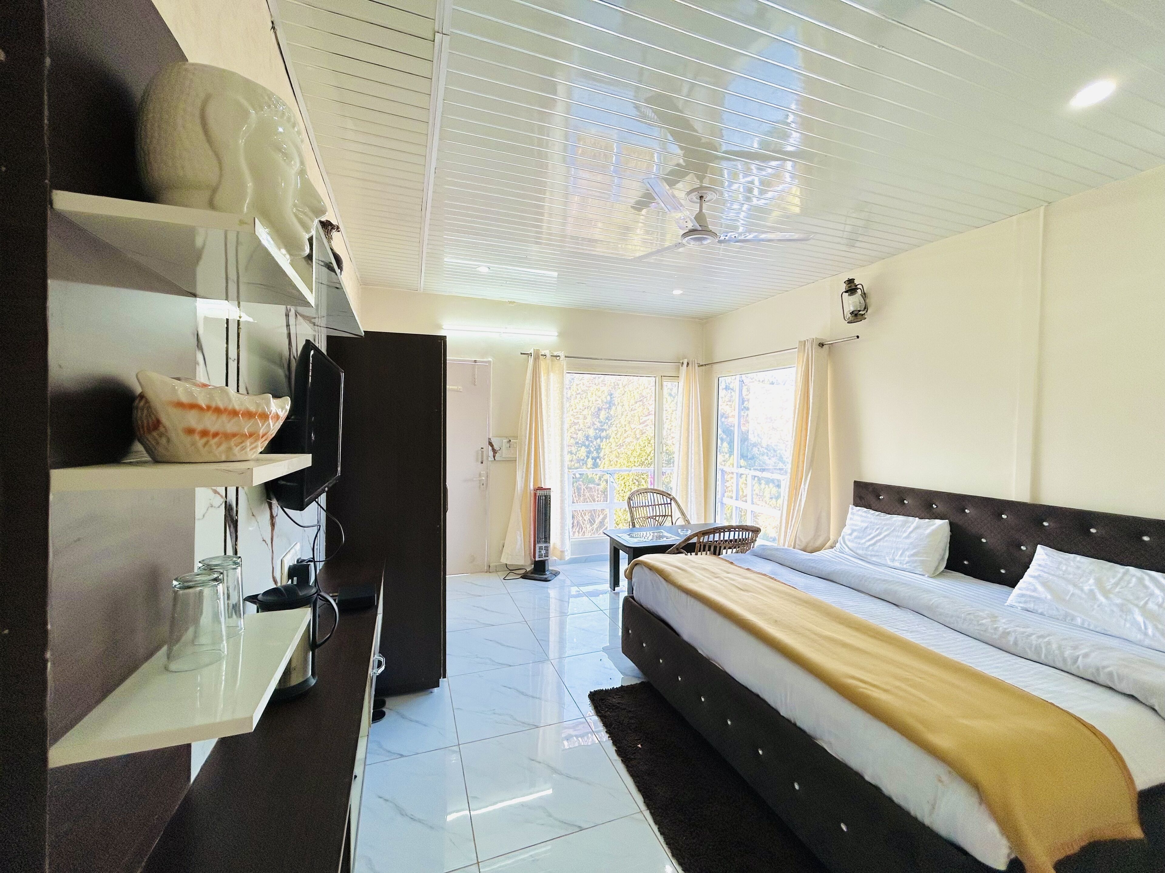 Premium bedding, pillowtop beds, individually decorated