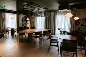 Dining - Hotel septembar (Podgorica)