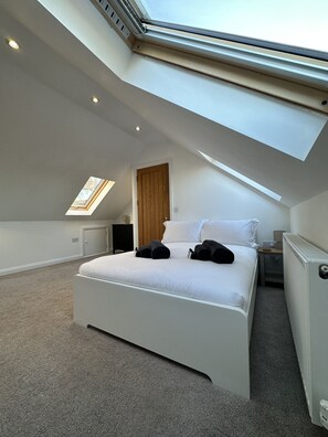 5 Schlafzimmer, WLAN, Bettwäsche