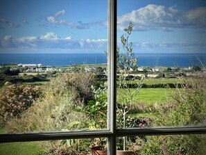 Interior - Lovely four bedroom house with spectacular panoramic views of Cornwall coastline (Trenale, Tintagel)