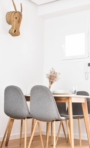 Dining - Apartamento 1 Dormitorio en el Centro de Rota (Rota)